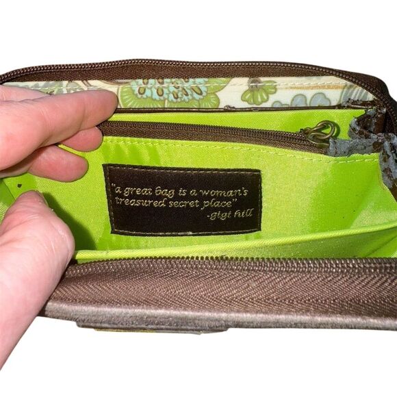 Gigi Hill Los Angeles Women's Multicolor Zip-Around Wallet Animal Print - Picture 3 of 6